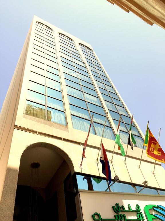 Everest International Hotel Dubaï Extérieur photo