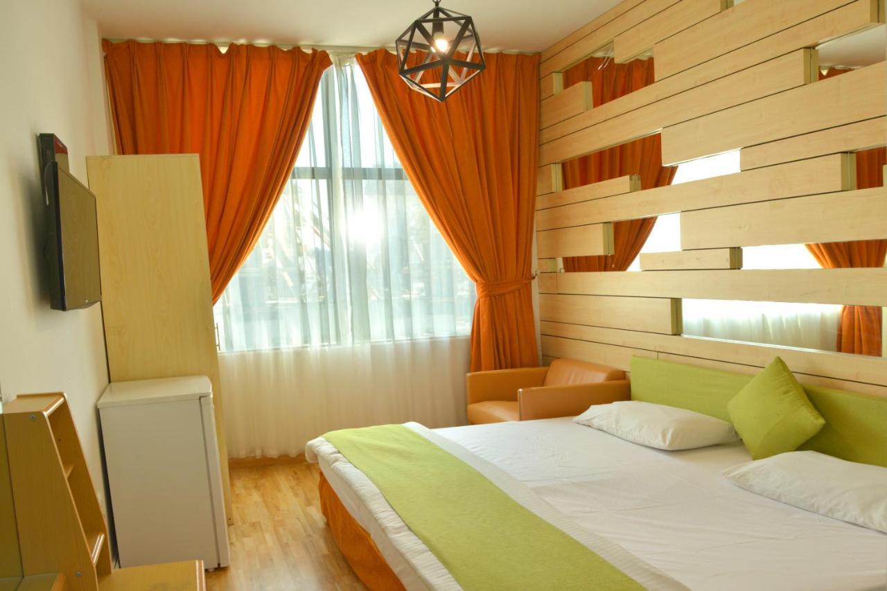 Everest International Hotel Dubaï Extérieur photo